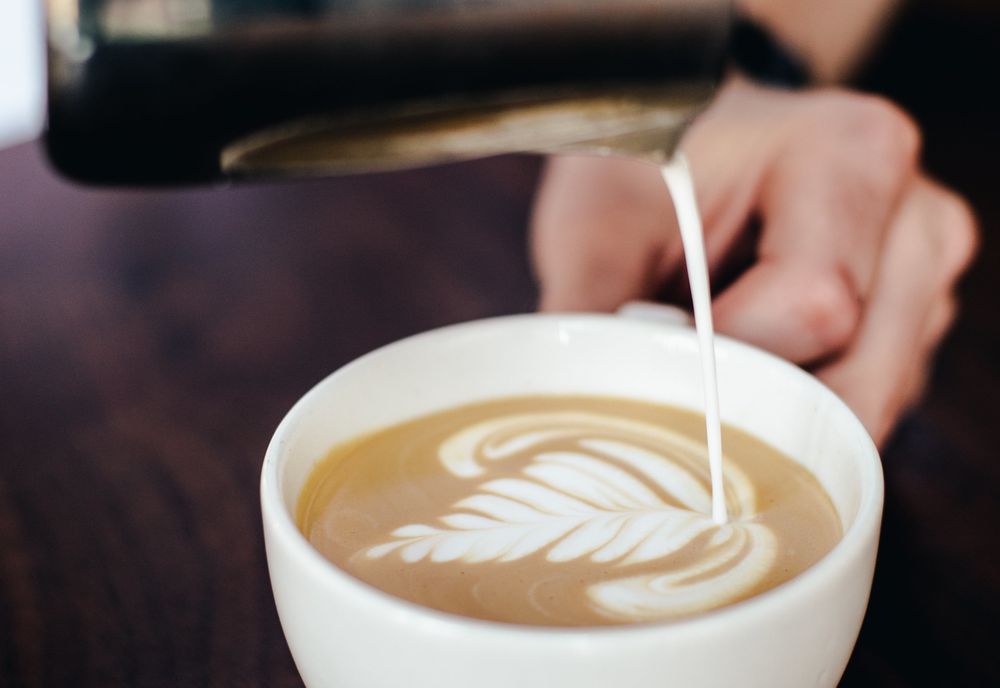 Love latte, latte art? Dual Boiler or HX machines are the way to go.